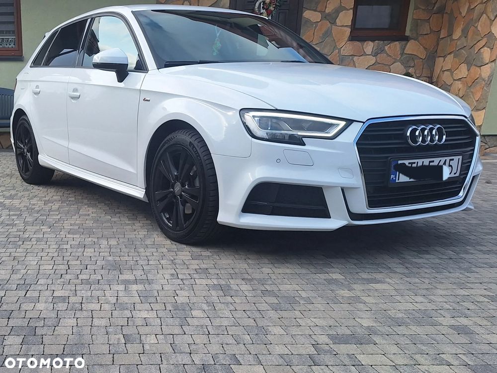 Audi A3 Sportback 35 TFSI S tronic - 1