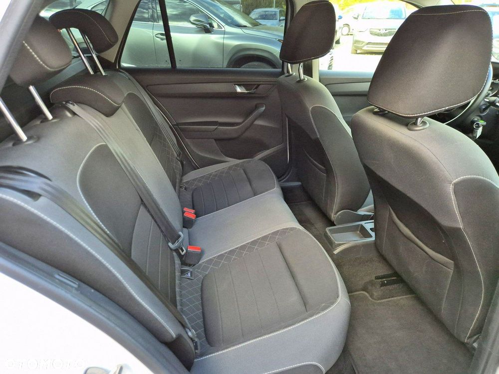 Skoda Fabia 1.0 TSI Ambition Plus - 28
