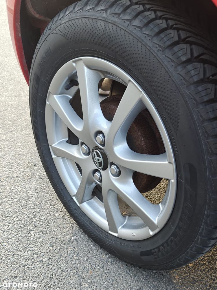 Toyota Yaris 1.4 D-4D Sol MM - 7