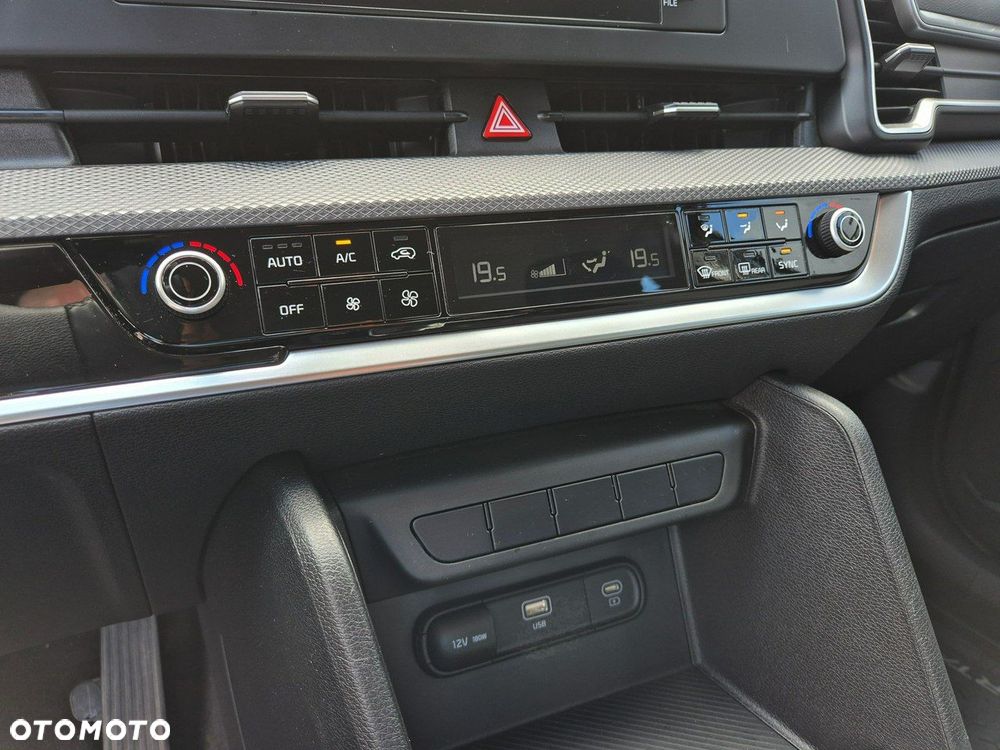 Kia Sportage 1.6 T-GDI M 2WD - 26