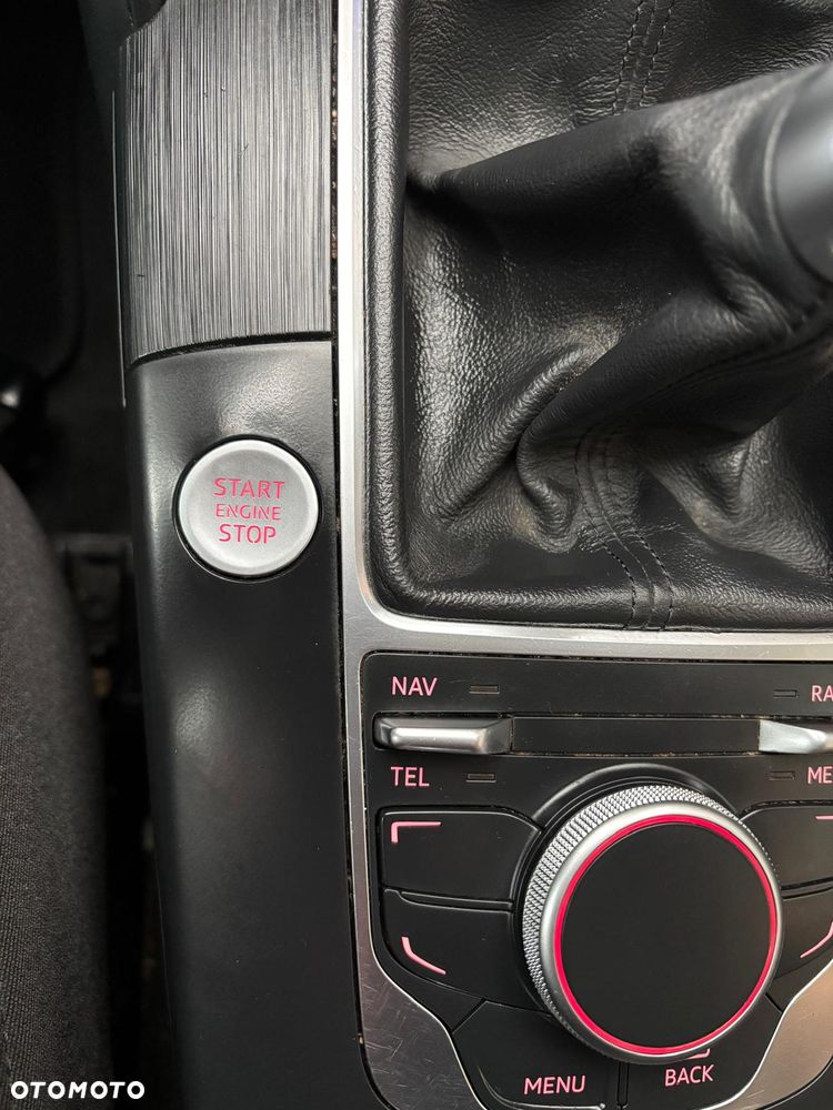 Audi A3 Sportback 1.6 TDI (clean diesel) S line Sportpaket - 35