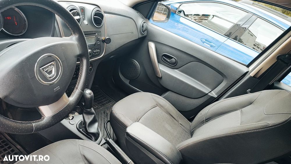 Dacia Logan 1.2 16V GPL Laureate - 4