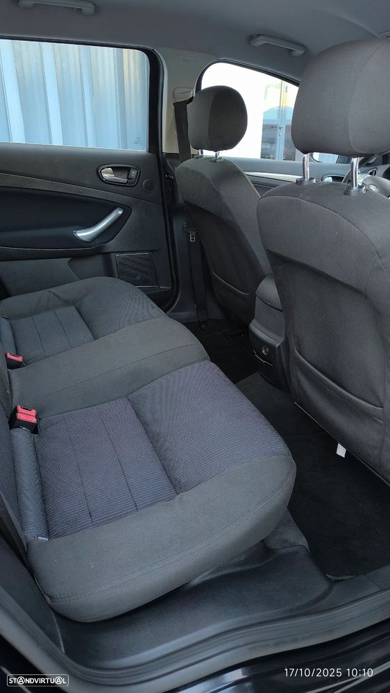 Ford Mondeo SW 1.8 TDCi Titanium - 36