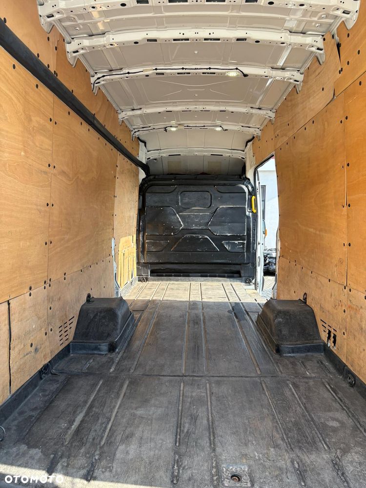 Ford Transit Connect - 7