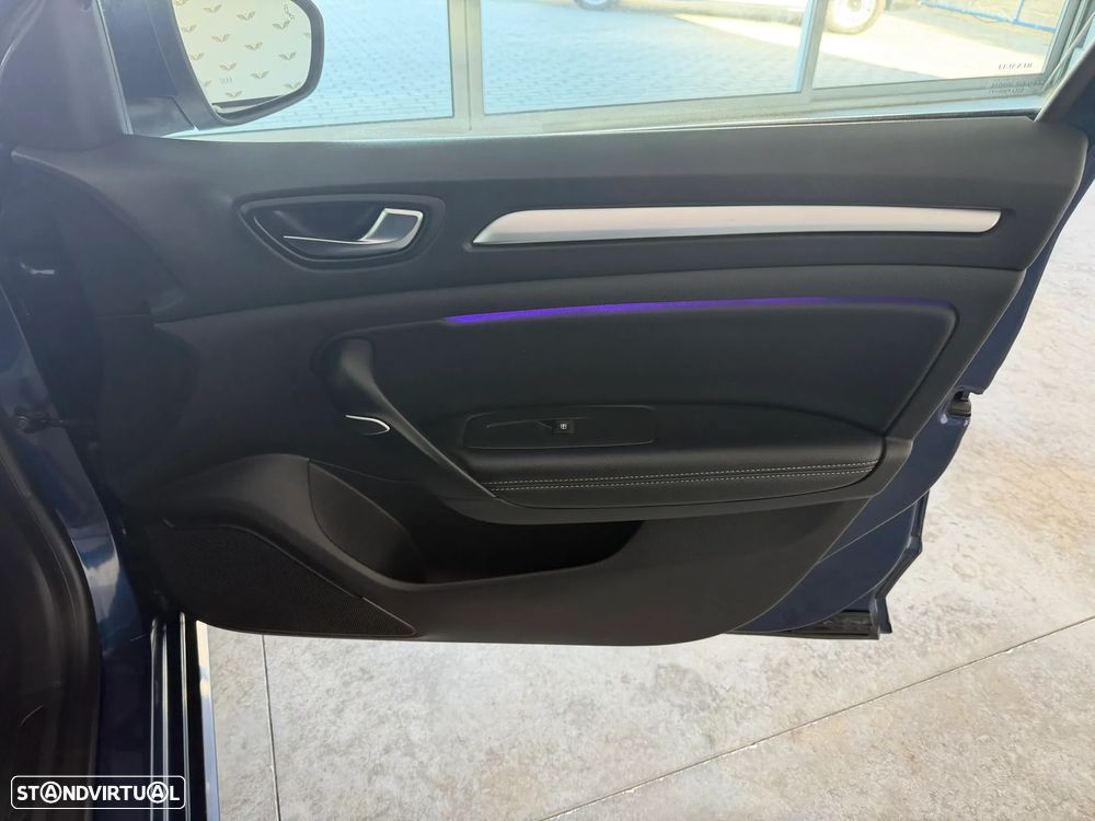 Renault Mégane BLUE dCi 115 INTENS - 13