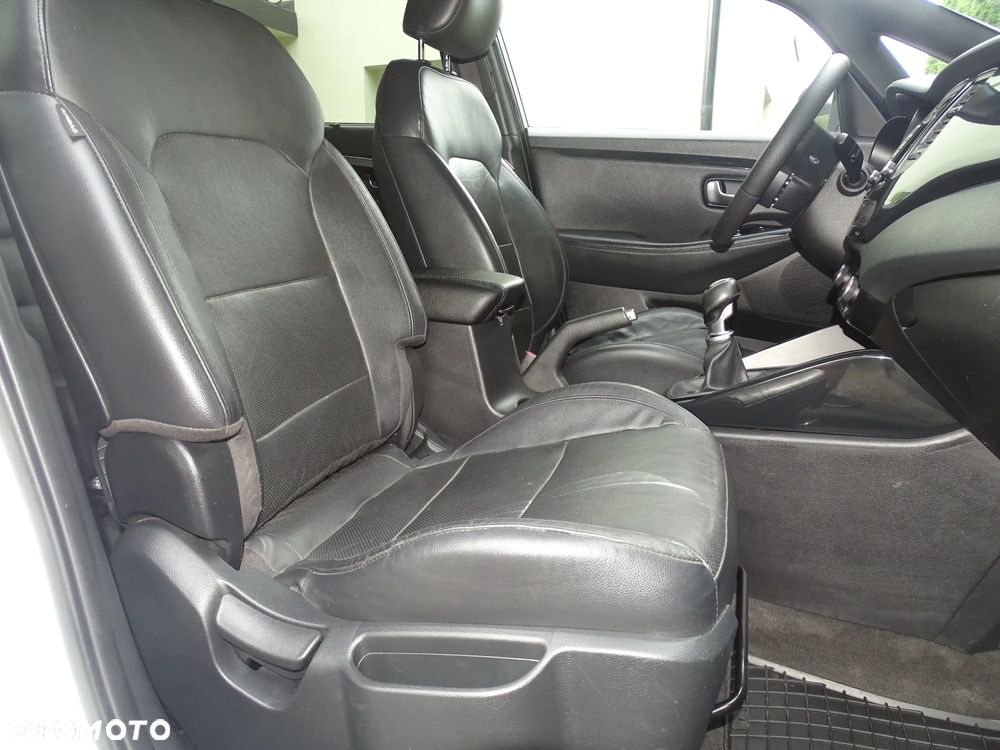 Kia Carens 1.7 CRDi Business Line 7os - 18