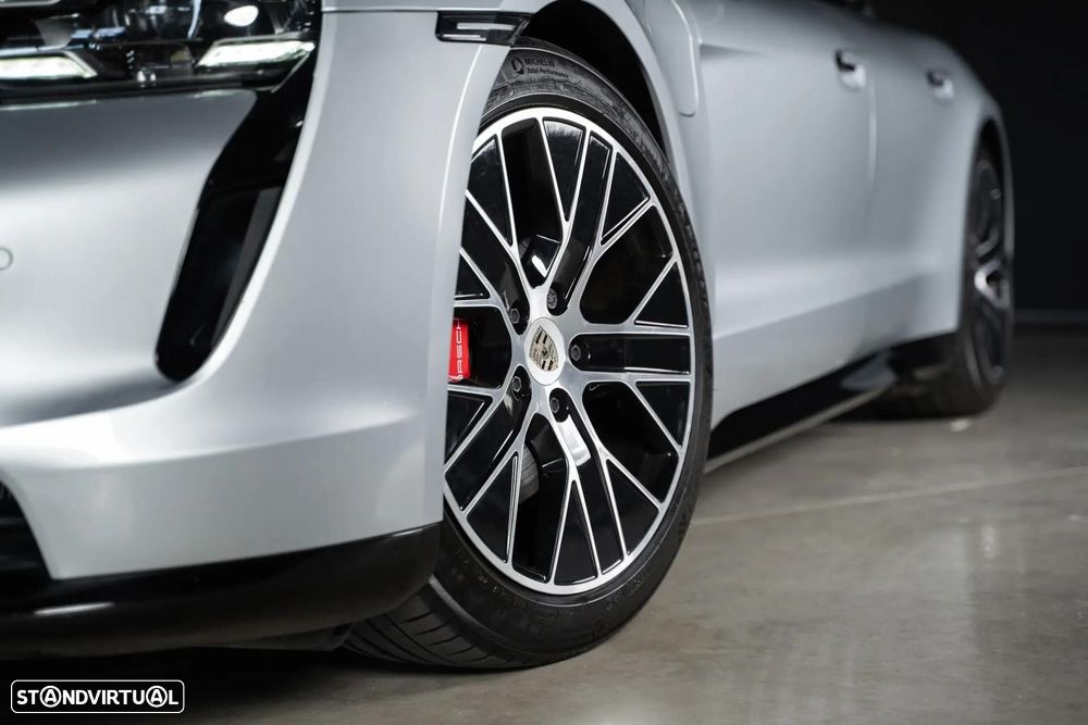 Porsche Taycan Sport Turismo 4S - 8