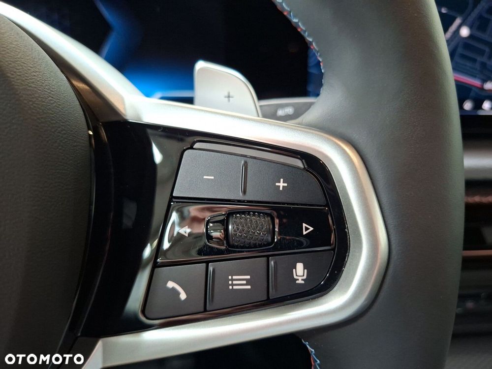 BMW Seria 3 - 25