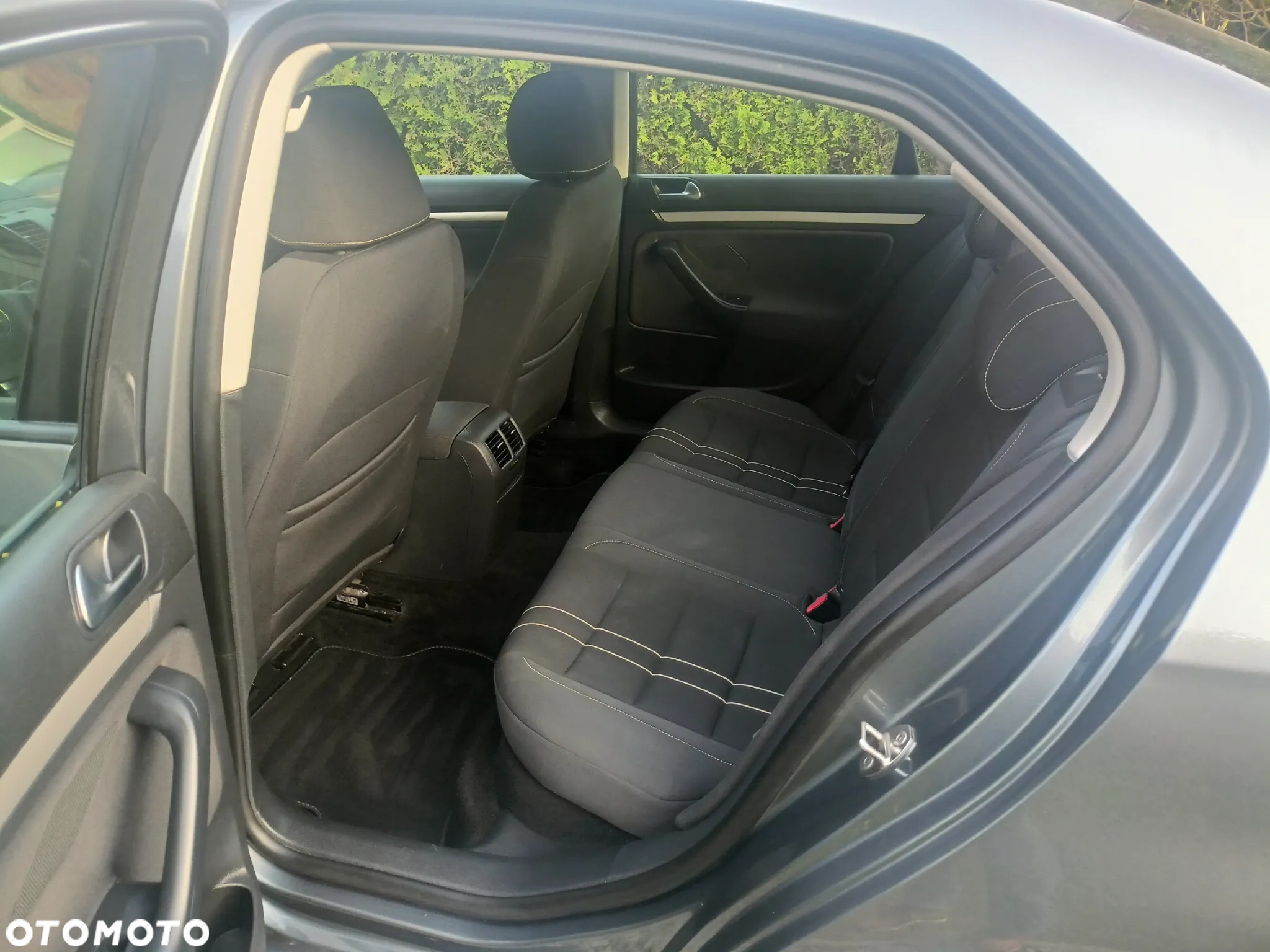 Volkswagen Jetta 1.4 TSI Comfortline - 18