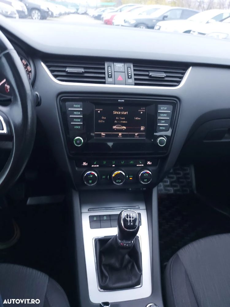 Skoda Octavia - 19
