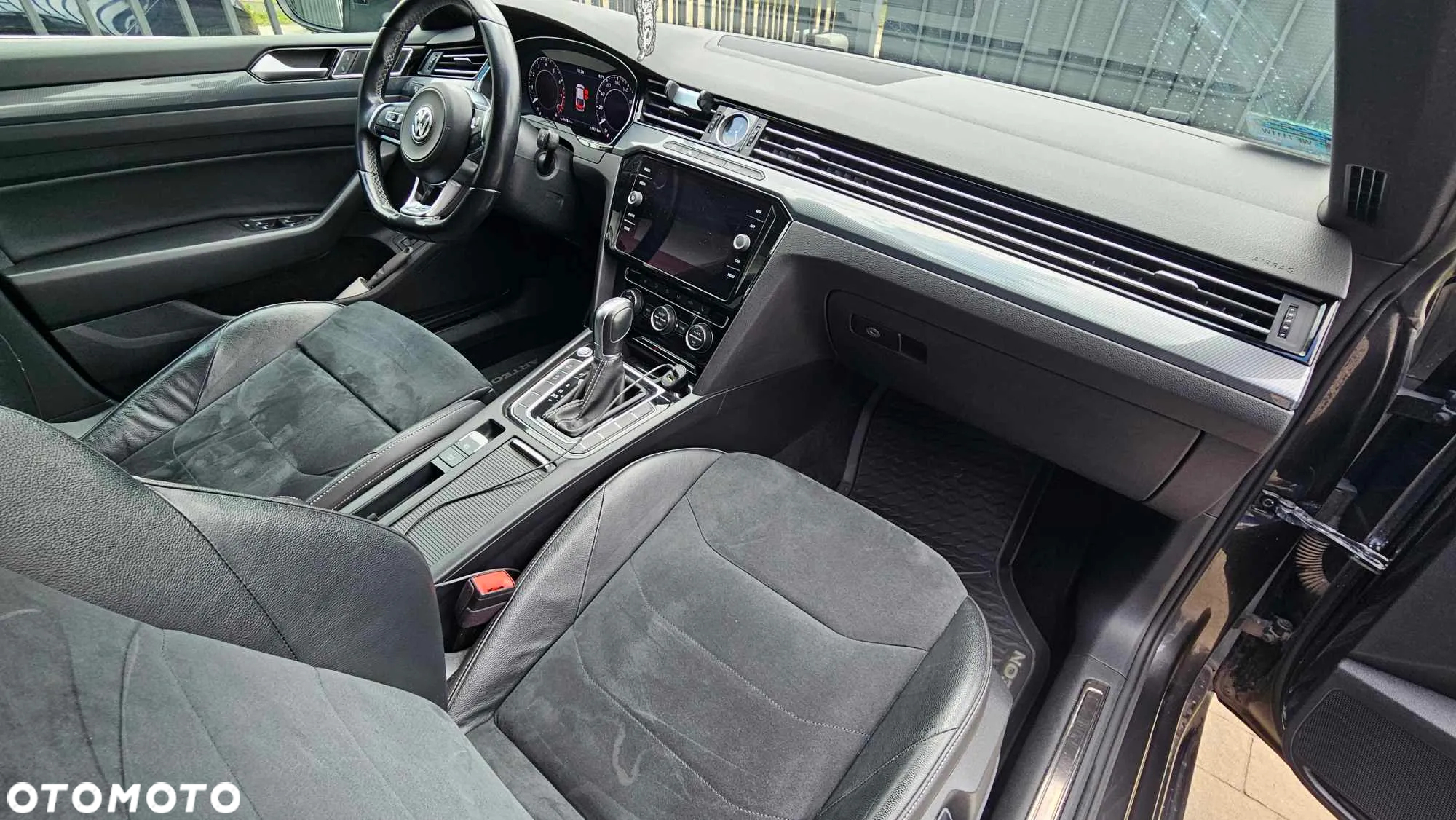 Volkswagen Arteon 2.0 TSI 4Motion R-Line DSG - 22