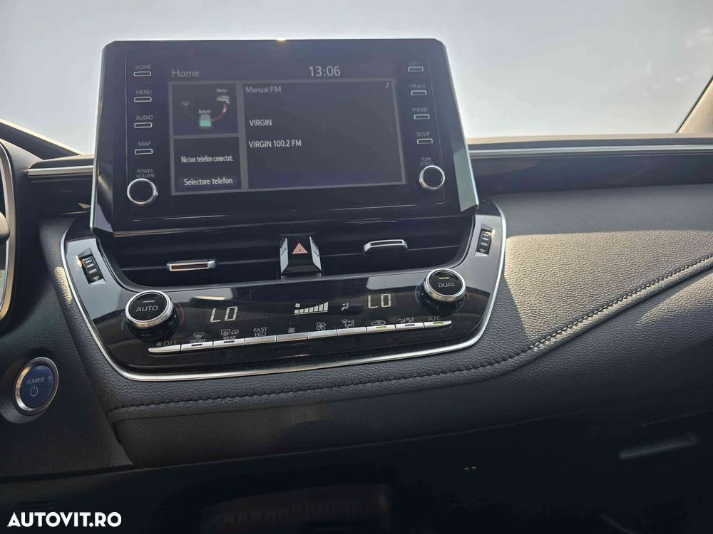 Toyota Corolla - 13