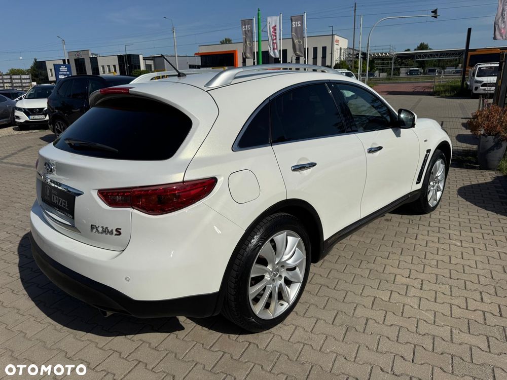 Infiniti FX FX30d S Premium - 36