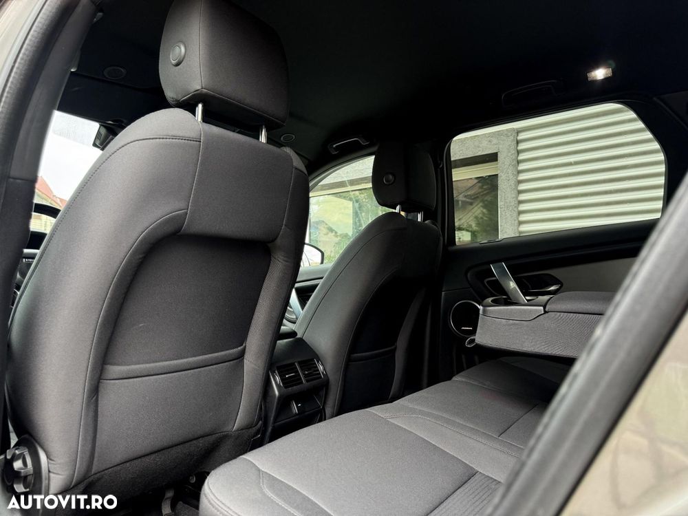 Land Rover Discovery Sport - 23