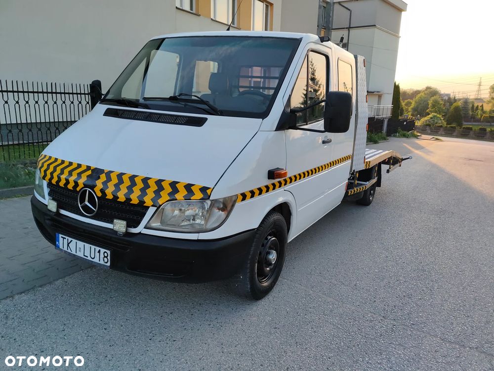 Mercedes-Benz Sprinter - 17