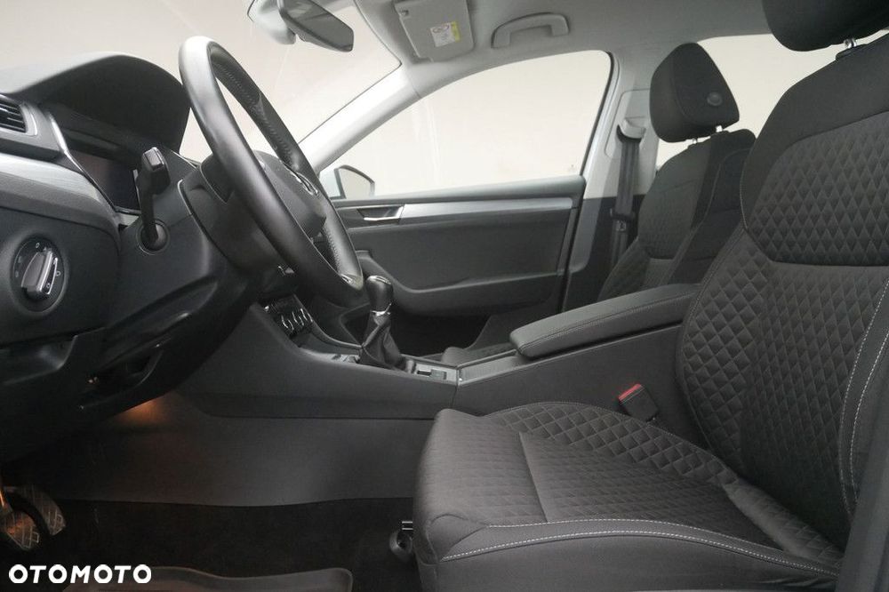 Skoda Superb 1.5 TSI Ambition - 12