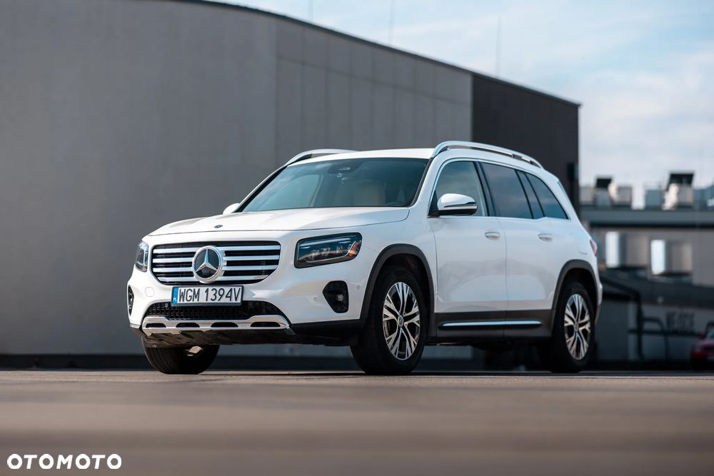 Mercedes-Benz GLB 250 4-Matic AMG Line 8G-DCT - 3