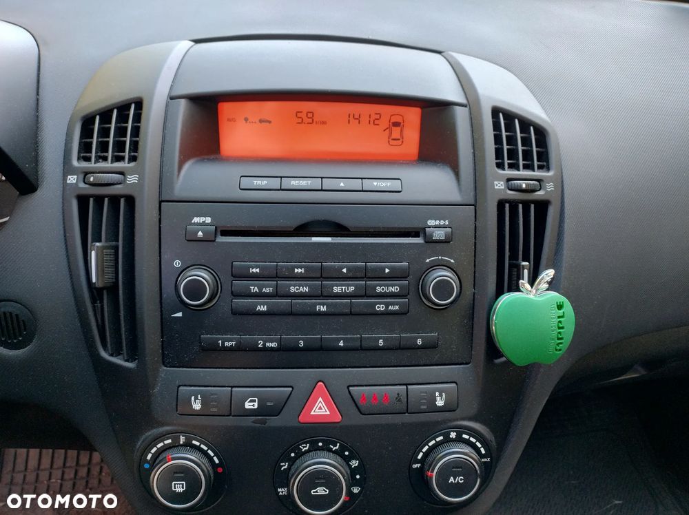 Kia Ceed 1.6 Crdi Comfort - 8