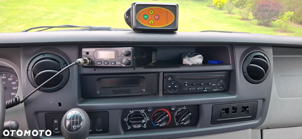 Nissan Interstar - 12