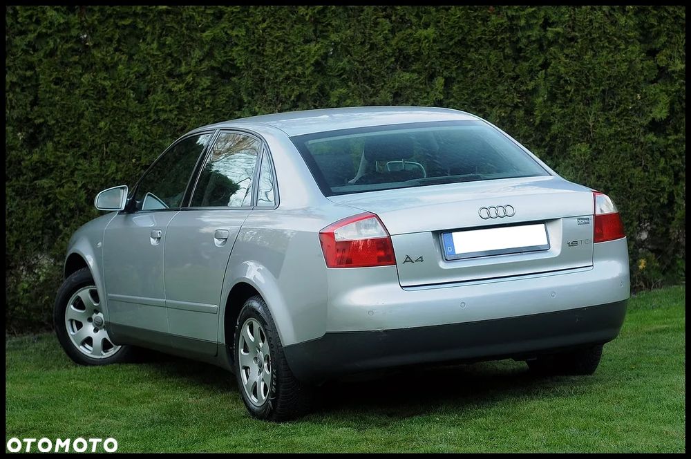 Audi A4 Limousine - 19