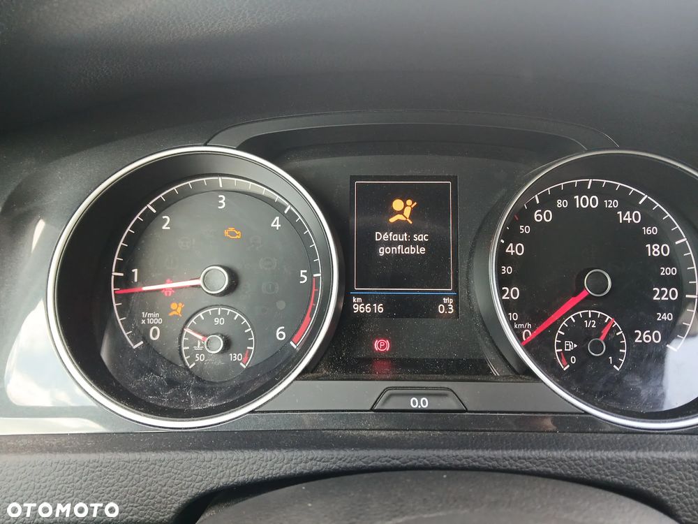 Volkswagen Golf 1.6 TDI BMT Highline - 18