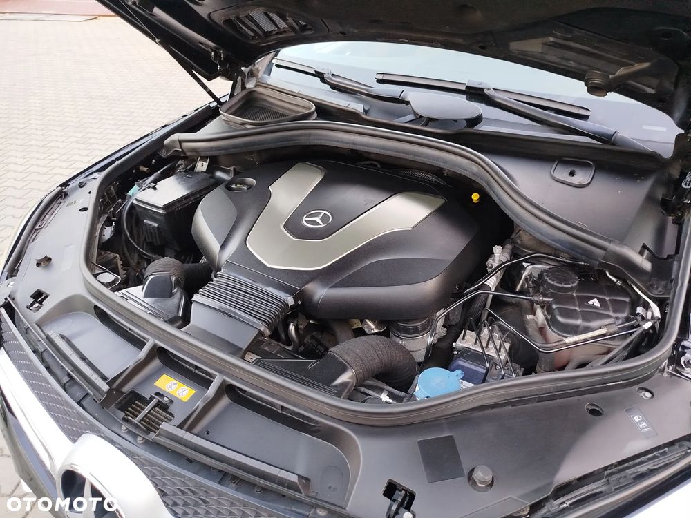 Mercedes-Benz GLE 350 d Coupe 4Matic 9G-TRONIC AMG Line - 27
