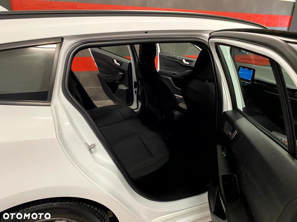 Ford Focus 2.0 EcoBlue ST-Line Business - 26