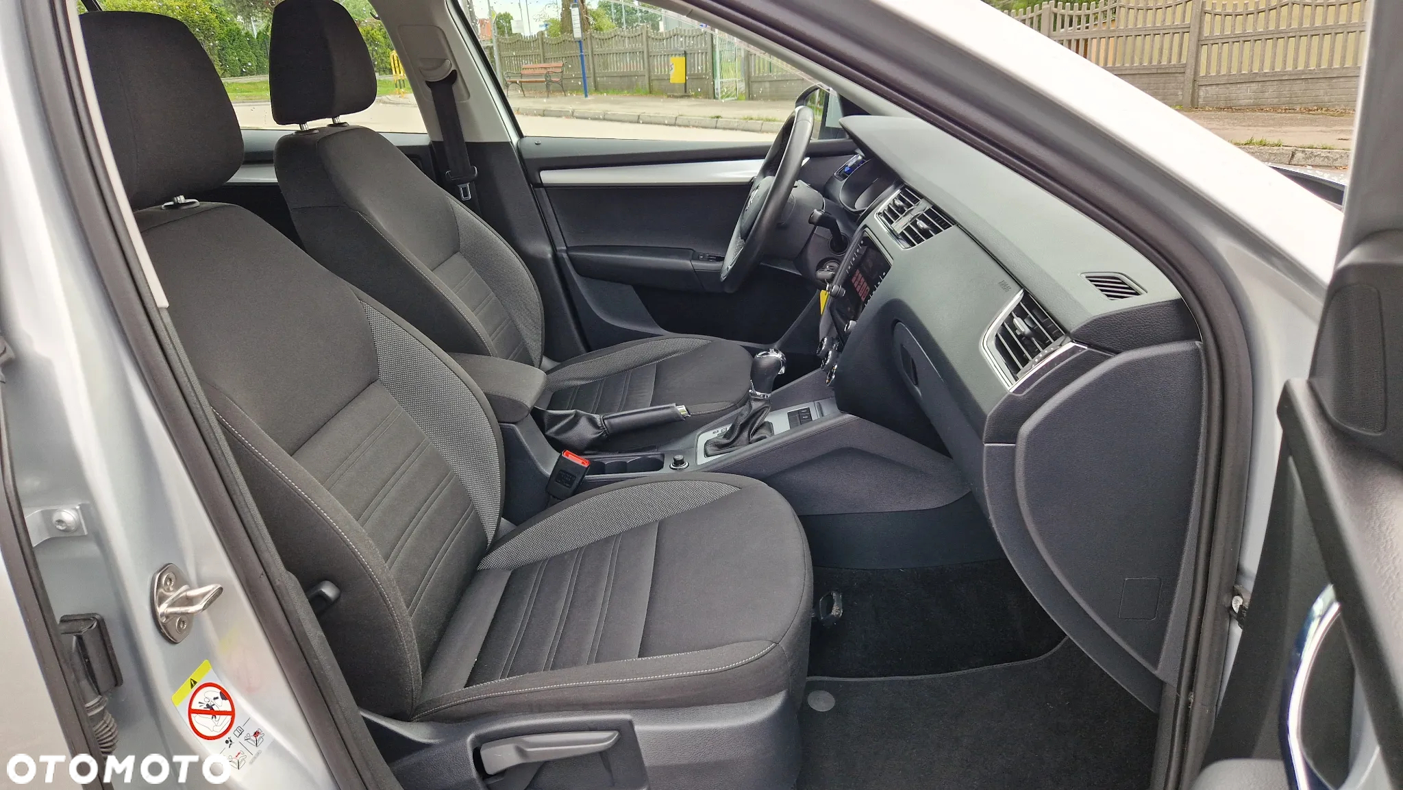 Skoda Octavia 1.6 TDI DSG Clever - 7