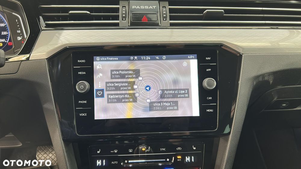 Volkswagen Passat Variant 2.0 TDI EVO Business DSG - 20