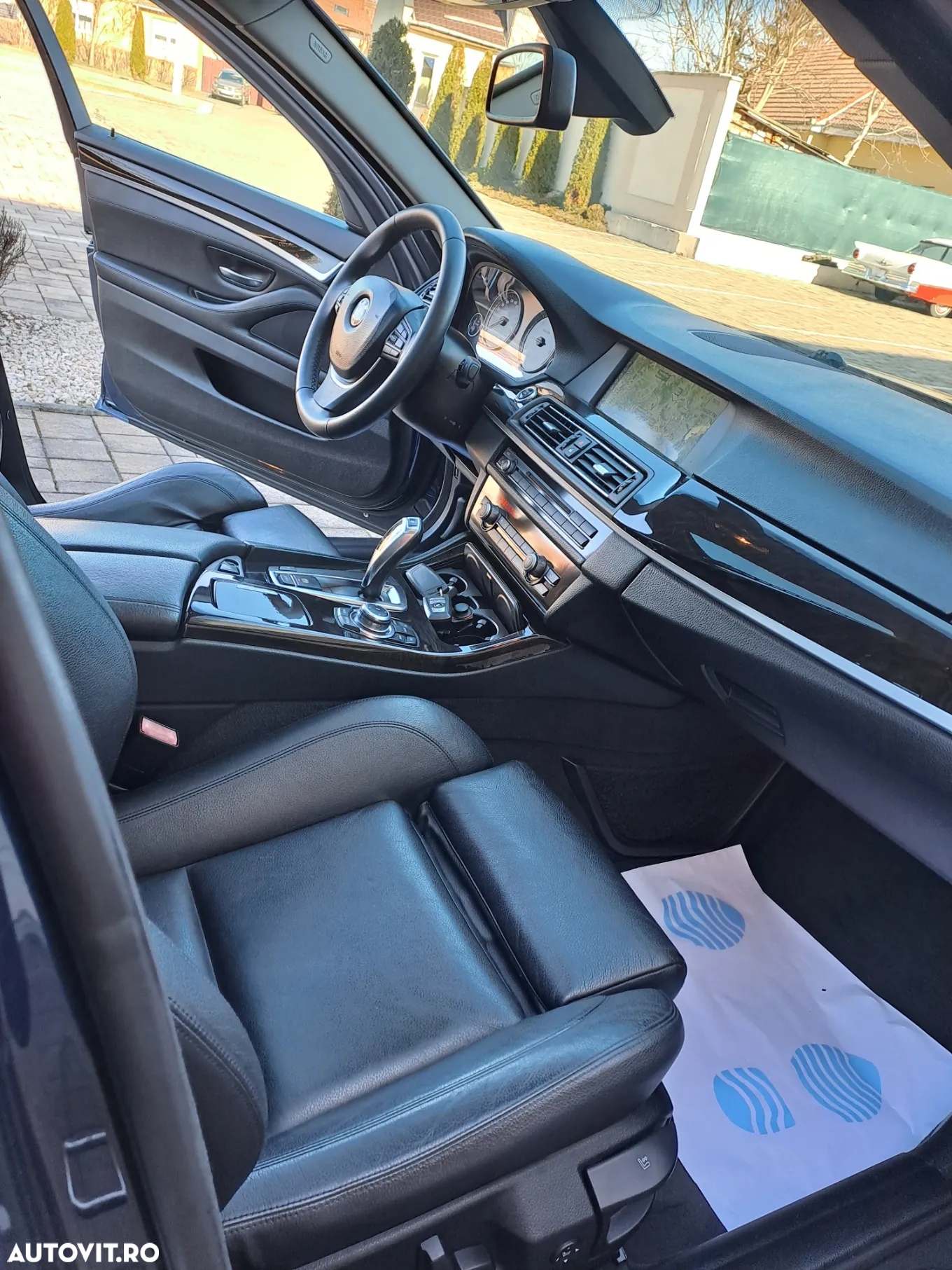BMW Seria 5 520d Gran Turismo Aut. Luxury Line - 11