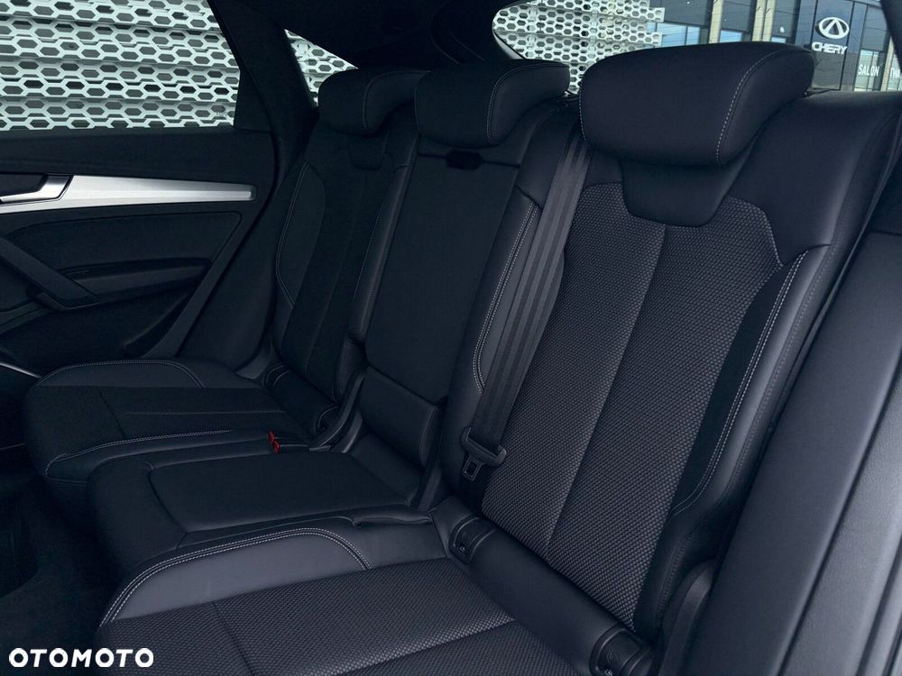 Audi Q5 Sportback - 25