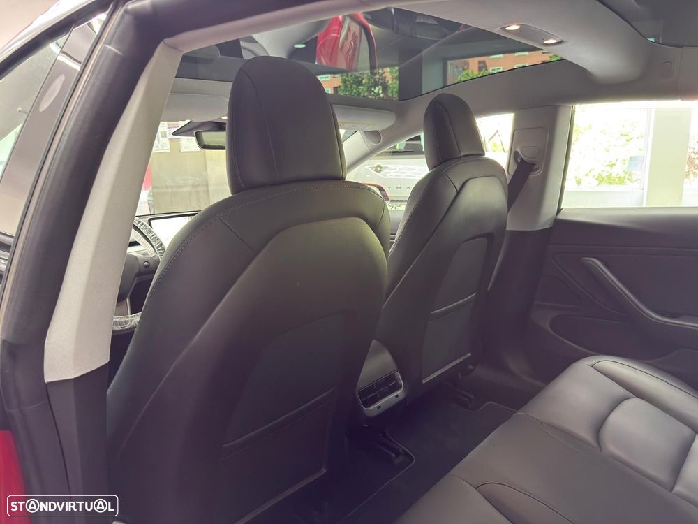 Tesla Model 3 - 27