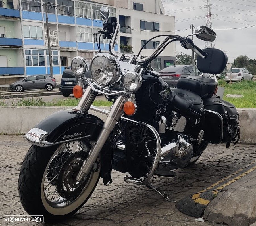 Harley-Davidson FLSTC Heritage Softail - 5