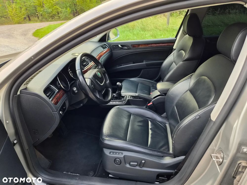 Skoda Superb 1.8 TSI Platinum - 18