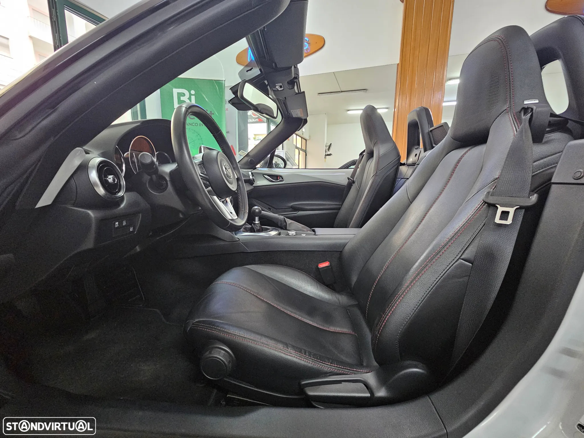 Mazda MX-5 MZR 1.5 RF Sky.Excell.Navi - 12