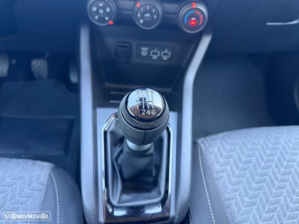 Renault Clio BLUE dCi 85 BUSINESS EDITION - 14