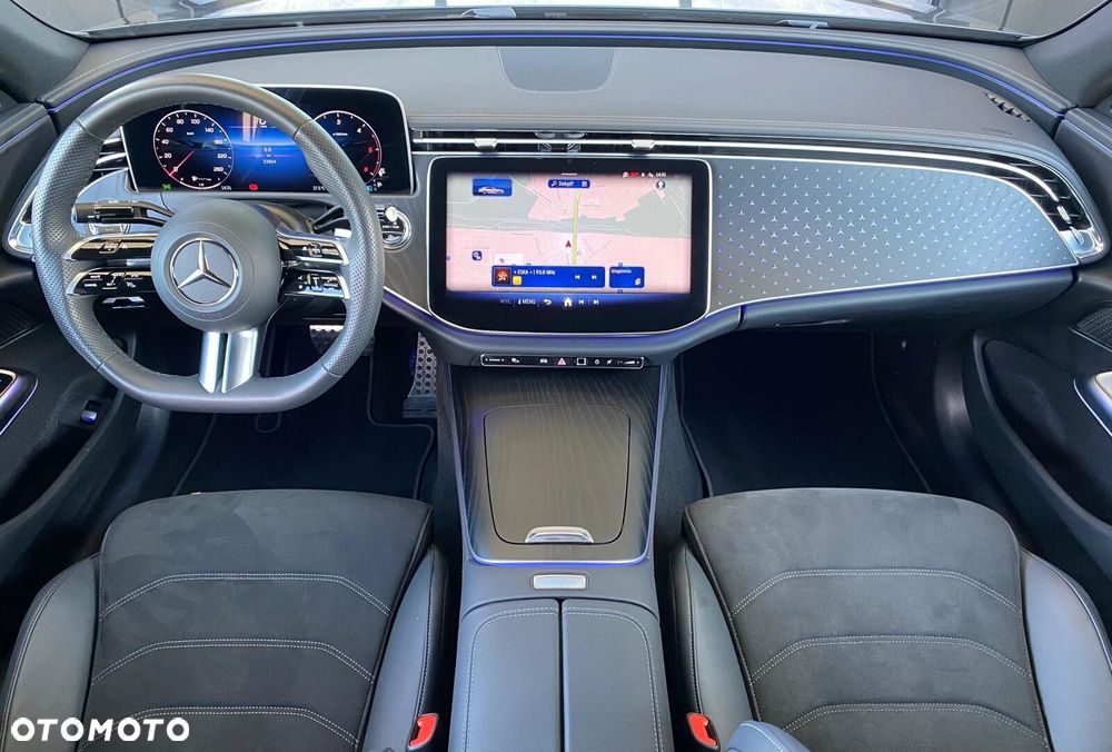 Mercedes-Benz Klasa E 220 d mHEV 4-Matic AMG 9G-Tronic - 18
