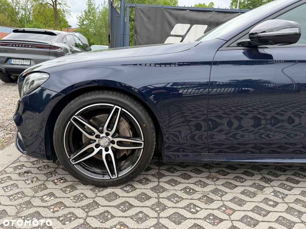 Mercedes-Benz Klasa E 220 d 9G-TRONIC AMG Line - 10
