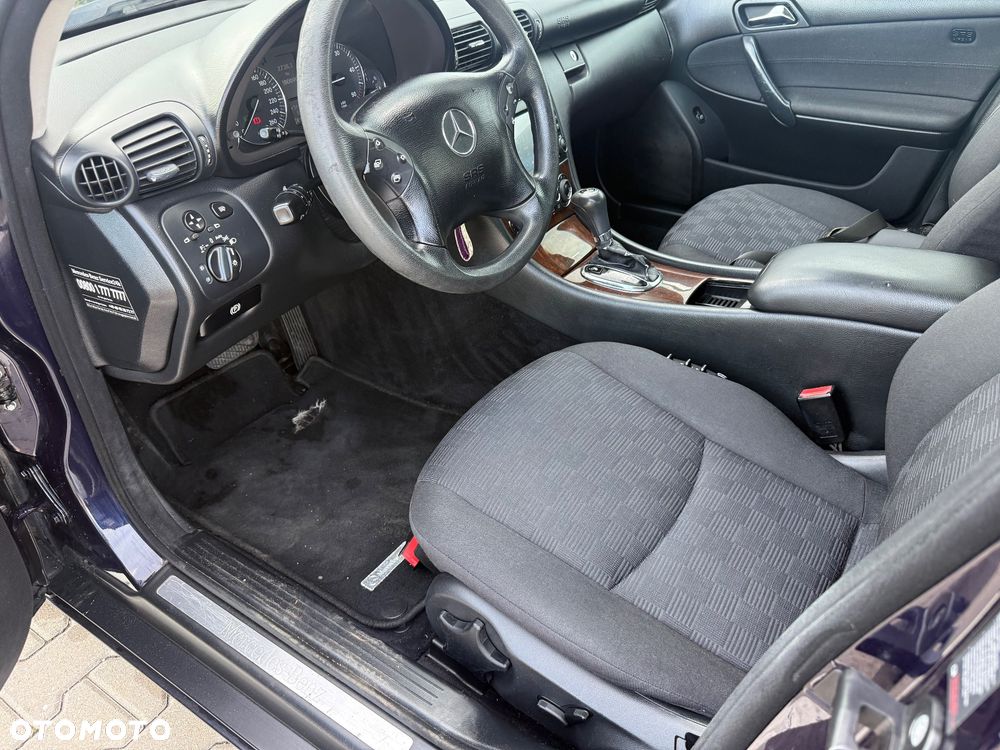 Mercedes-Benz Klasa C 220 CDI Automatik Elegance - 17