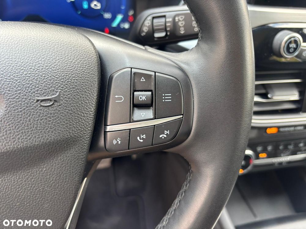 Ford Kuga 2.5 Duratec FHEV 4x4 TITANIUM - 29