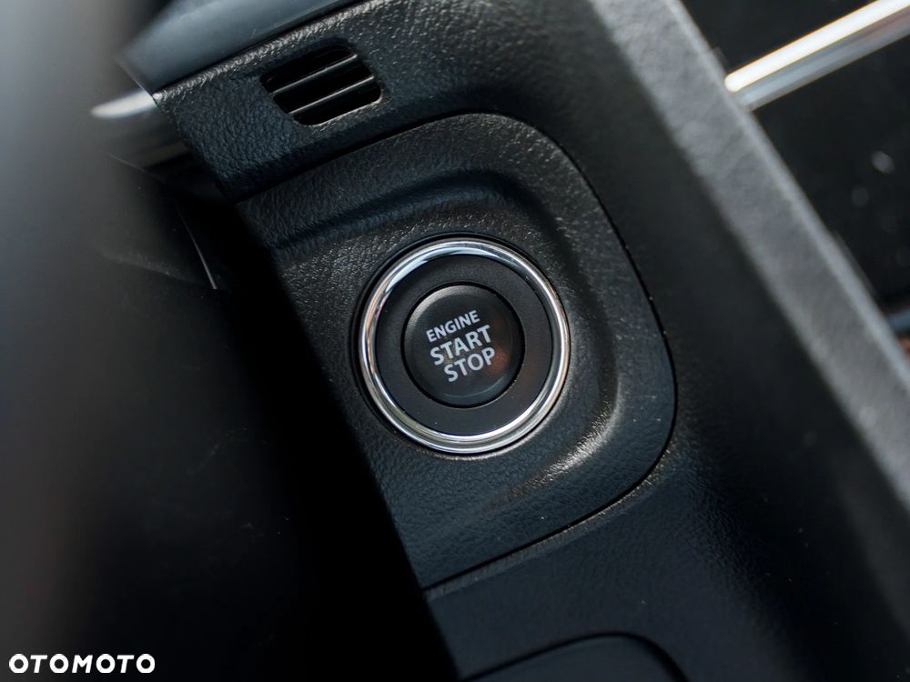 Suzuki Vitara 1.6 Premium 2WD - 24