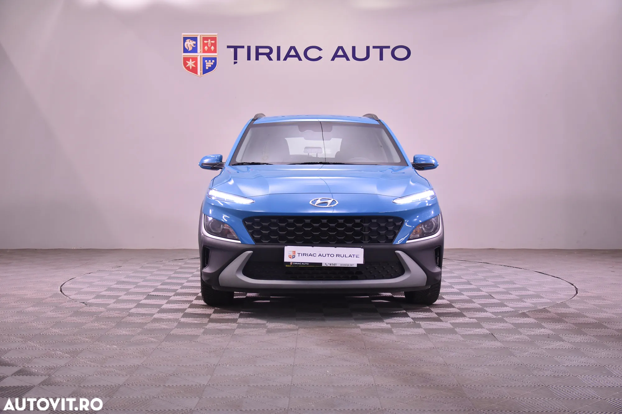 Hyundai KONA - 8