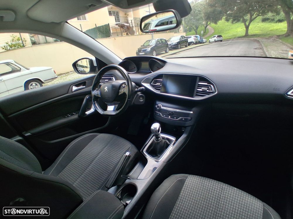 Peugeot 308 1.5 BlueHDi Business Line - 22