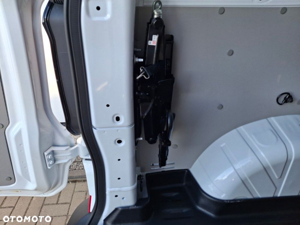 Volkswagen Transporter Furgon - 33