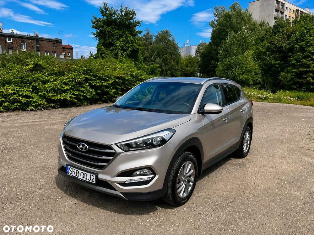 Hyundai Tucson 1.7 CRDI BlueDrive Style 2WD - 1