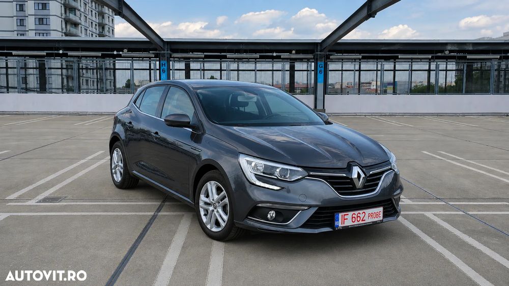 RENAULT Megane 2016