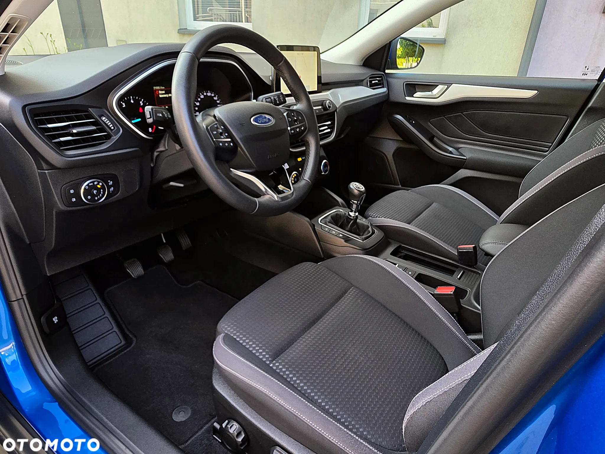 Ford Focus 1.0 EcoBoost Start-Stopp-System TITANIUM - 9