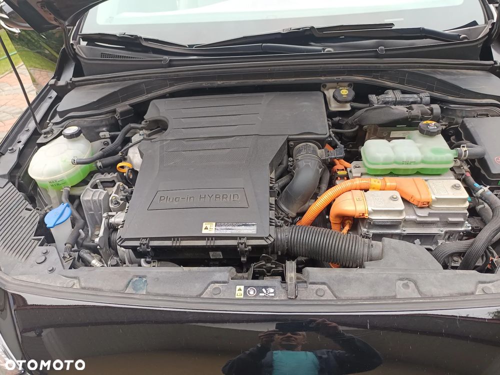 Hyundai IONIQ Plug-in hybrid Platinum - 21