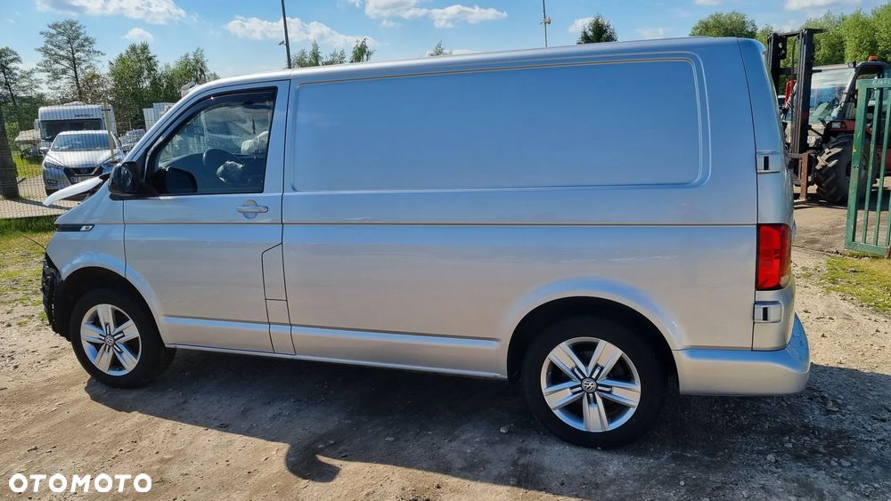 Volkswagen Transporter - 10