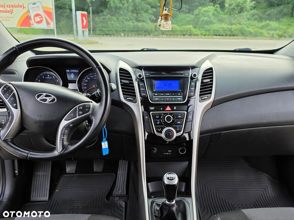 Hyundai i30 1.6 Classic - 18